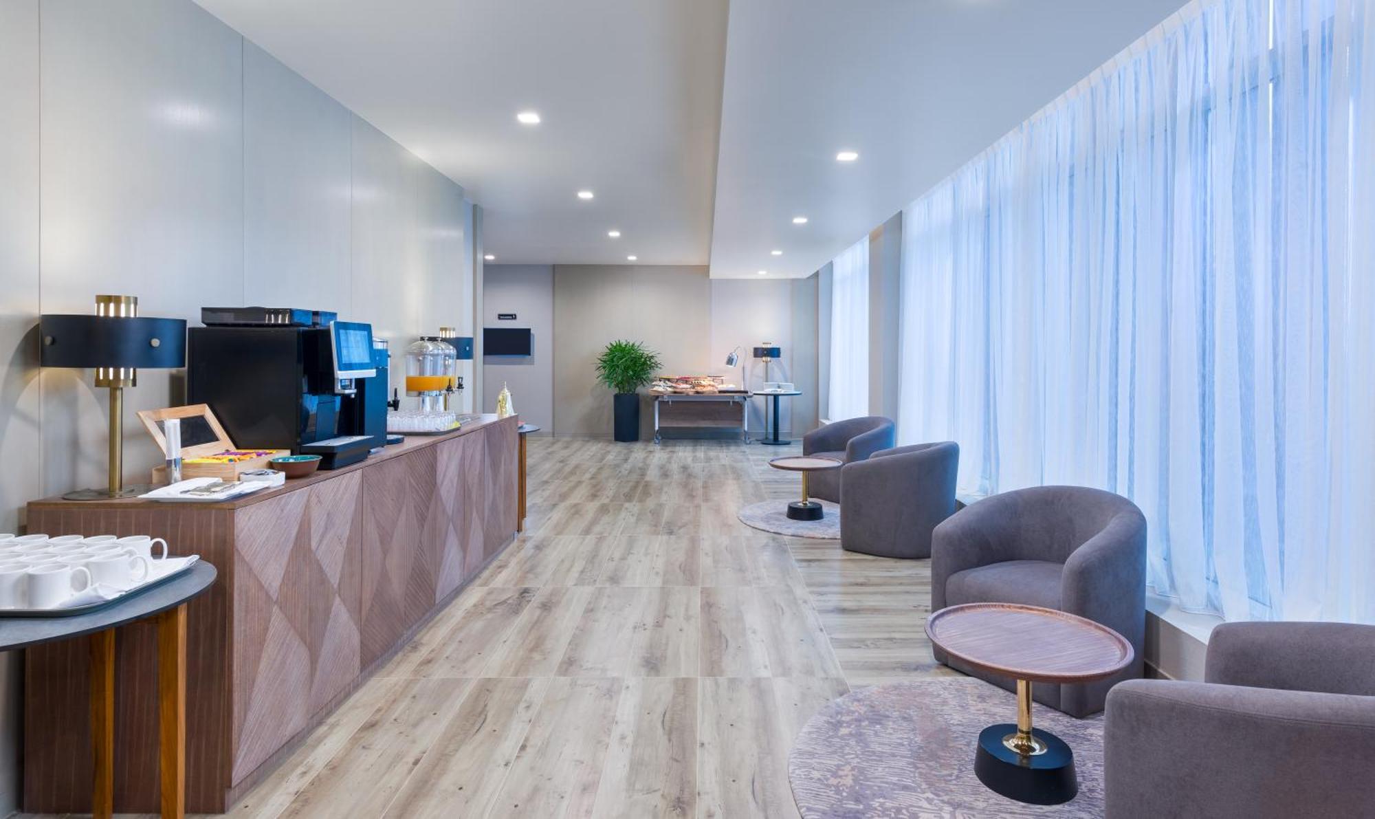 Intercityhotel Bawshar Muscat Eksteriør billede