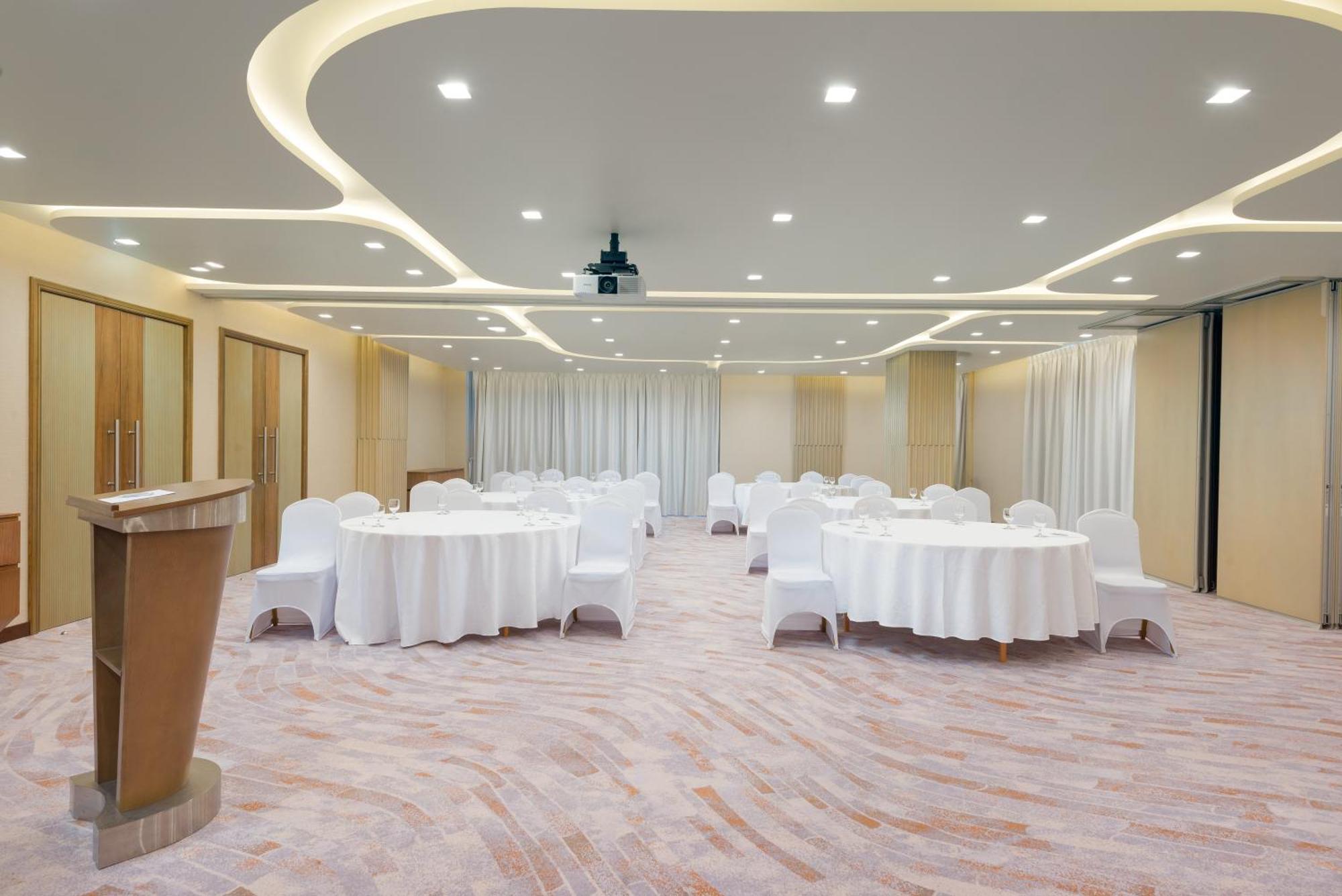 Intercityhotel Bawshar Muscat Eksteriør billede