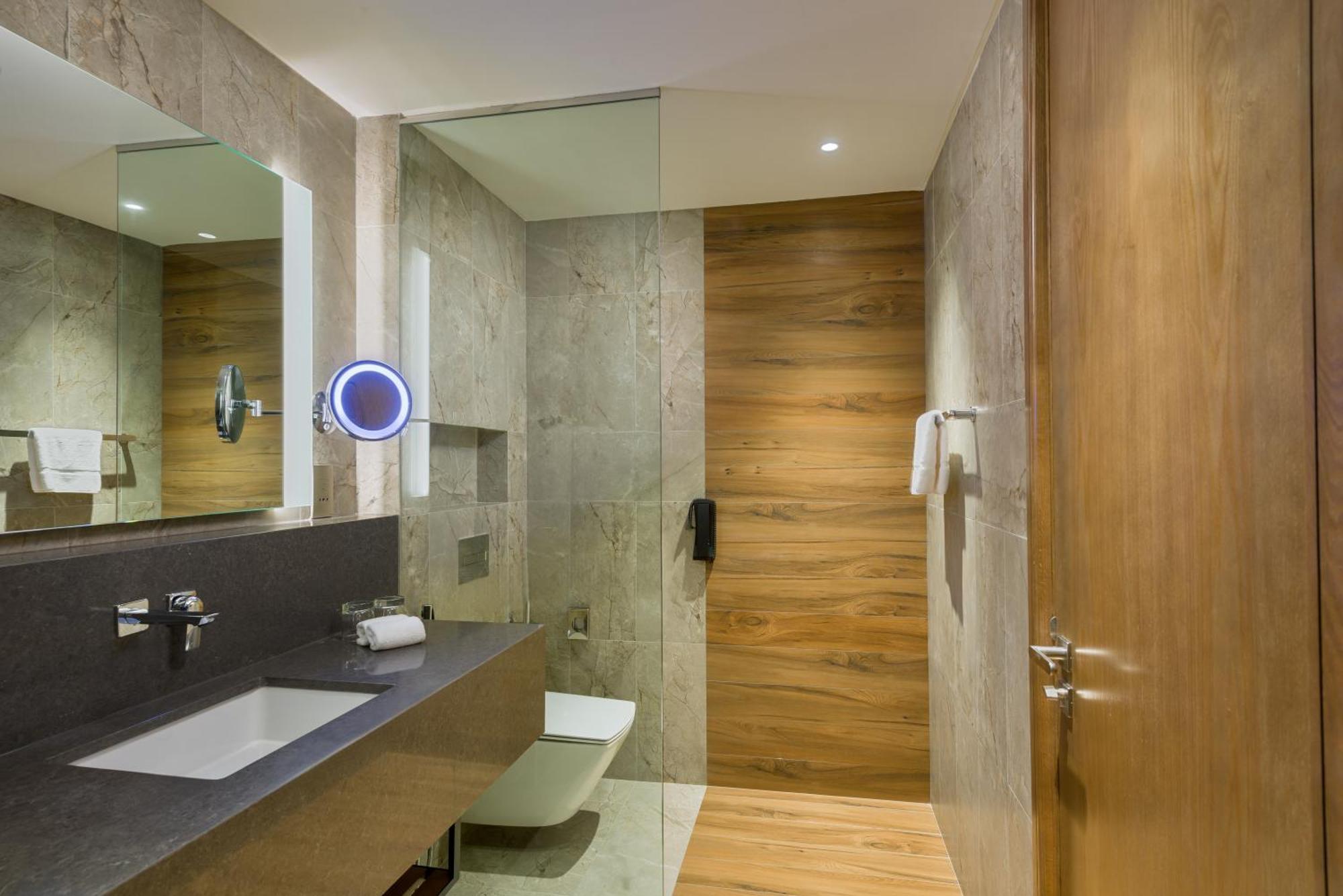 Intercityhotel Bawshar Muscat Eksteriør billede