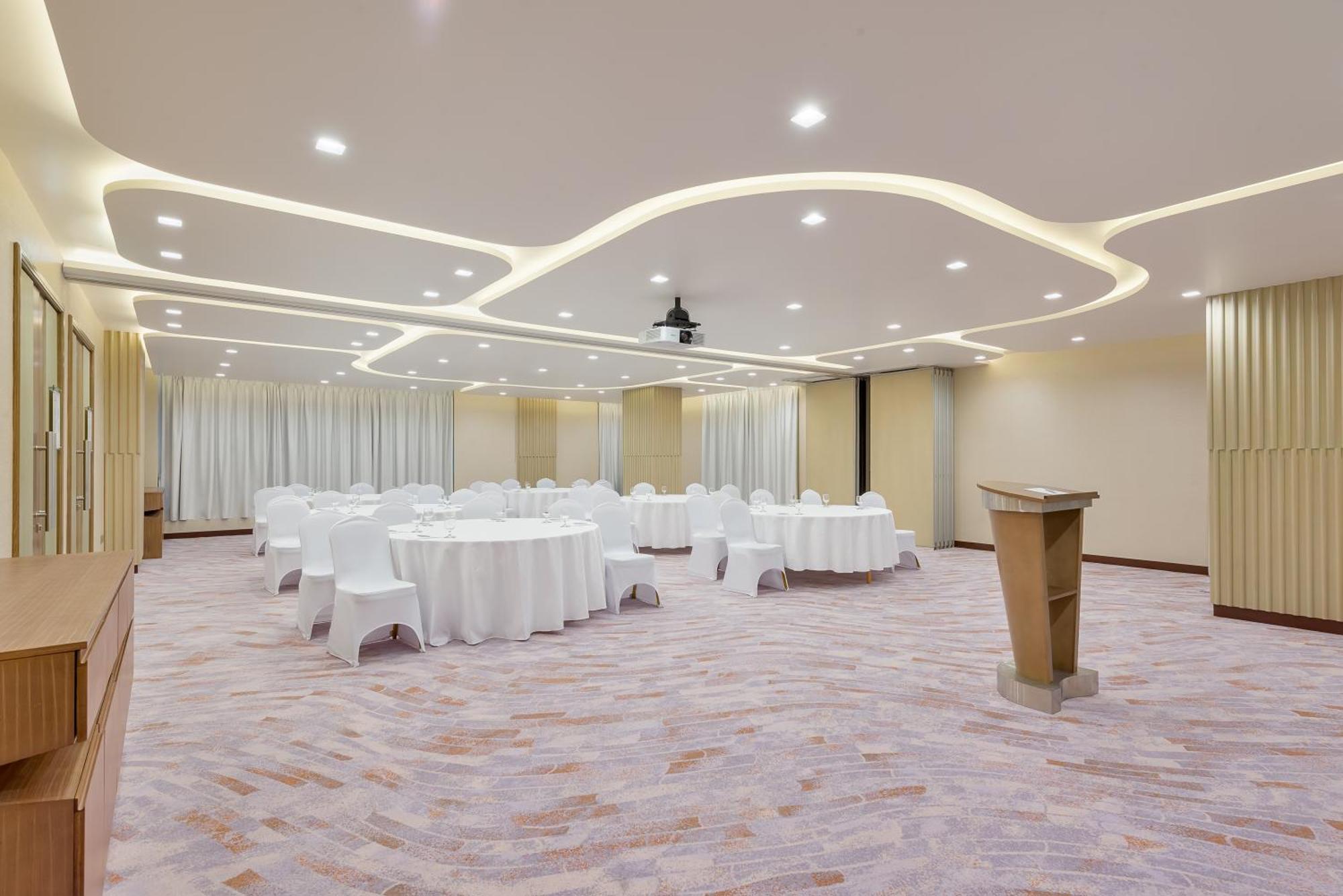 Intercityhotel Bawshar Muscat Eksteriør billede